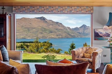 Photo of property in 27 Edinburgh Drive, Queenstown, 9300