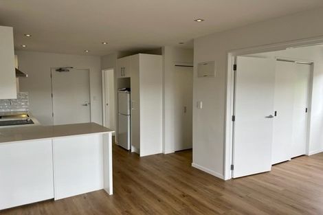 Photo of property in 13c/71 Spencer Road, Oteha, Auckland, 0632