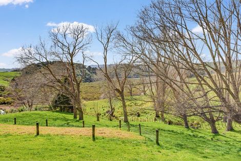 Photo of property in 65 Jumna Road, Maungaturoto, 0587