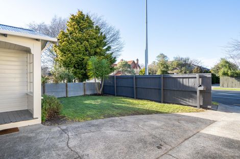 Photo of property in 375 College Street, Hokowhitu, Palmerston North, 4410