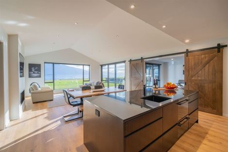 Photo of property in 70 South Arm Drive, Te Anau, 9600