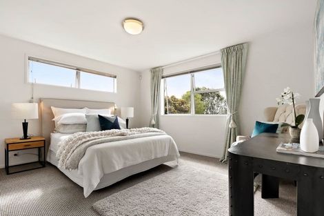 Photo of property in 27a Shackleton Road, Mount Eden, Auckland, 1024