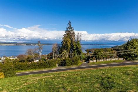 Photo of property in 58 Mapara Road, Acacia Bay, Taupo, 3385