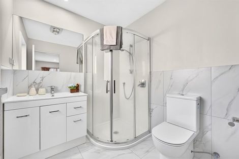 Photo of property in 10 Sophie Lane, Henderson, Auckland, 0612