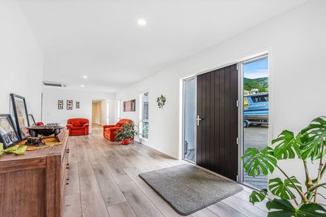 Photo of property in 127 Mount Heslington Road, Brightwater, 7091