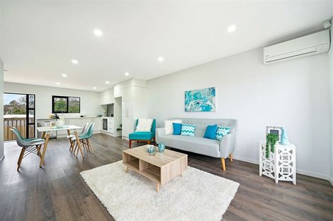 Photo of property in 62e Glendale Road, Glen Eden, Auckland, 0602