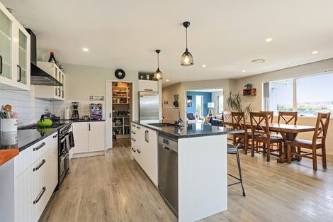 Photo of property in 41 Paritu Road, Maraekakaho, 4171