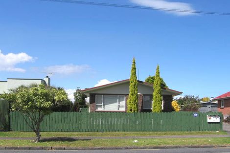 Photo of property in 3/124 Hutchinson Avenue, New Lynn, Auckland, 0600
