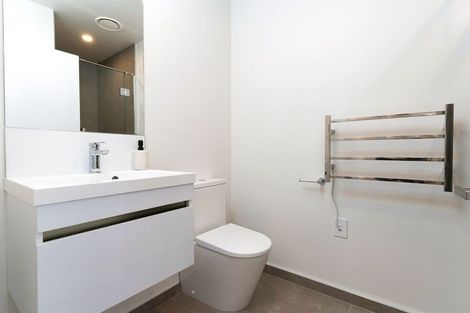 Photo of property in 5 Malaga Crescent, Harewood, Christchurch, 8051