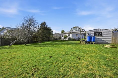 Photo of property in 71 Awaroa Road, Helensville, 0800