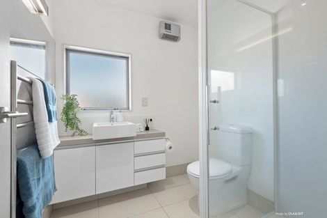 Photo of property in 55 Saddleback Grove, Karori, Wellington, 6012