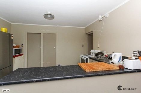 Photo of property in 8/75 Carrington Street, Lower Vogeltown, New Plymouth, 4310