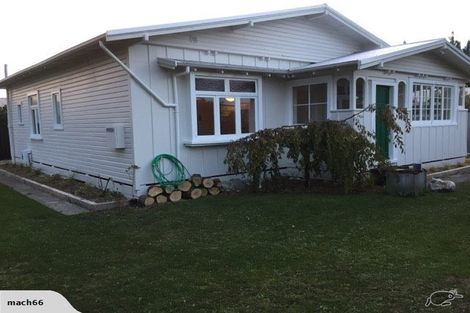 Photo of property in 917 Heretaunga Street East, Parkvale, Hastings, 4122