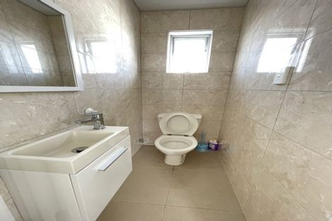 Photo of property in 99 Sycamore Drive, Sunnynook, Auckland, 0620