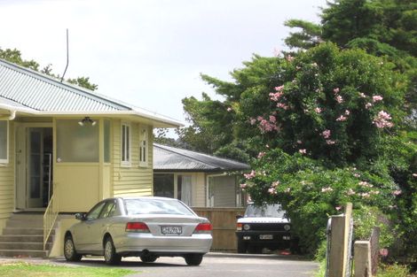 Photo of property in 4a Lancaster Road, Beach Haven, Auckland, 0626