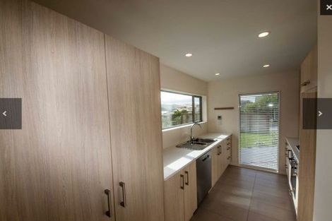 Photo of property in 30 Erlestoke Crescent, Churton Park, Wellington, 6037