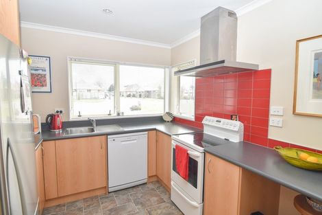 Photo of property in Villa Estate, 52/55 Armstrong Avenue, Carterton, 5713