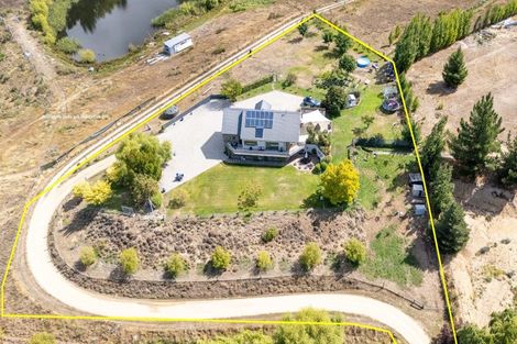 Photo of property in 233 Letts Gully Road, Letts Gully, Alexandra, 9393