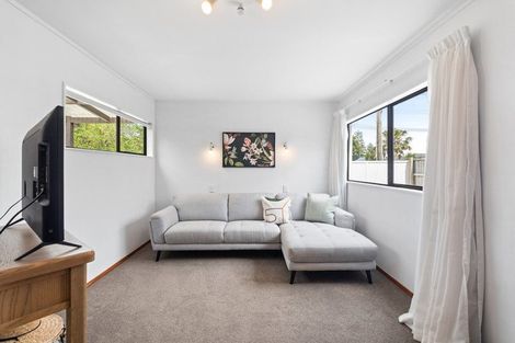 Photo of property in 5 Weiti Road, Orewa, 0931