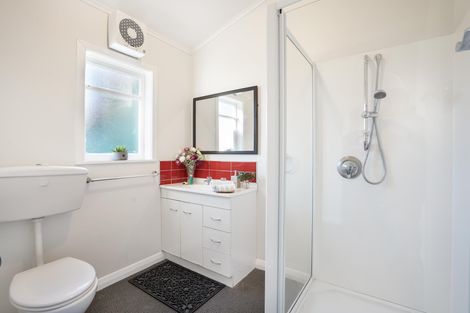 Photo of property in 375 College Street, Hokowhitu, Palmerston North, 4410