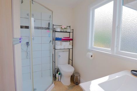 Photo of property in 28 Forbes Street, Balaclava, Dunedin, 9011