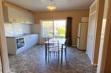 Photo of property in 134a Pioneer Road, Moturoa, New Plymouth, 4310