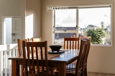 Photo of property in 185 Mahia Road, Wattle Downs, Auckland, 2103