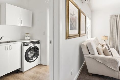 Photo of property in 2/21 Highland Drive, Acacia Bay, Taupo, 3385