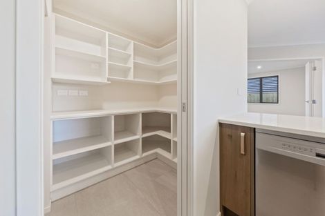 Photo of property in 18 Peter Bourne Drive, Pokeno, 2402