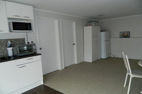 Photo of property in 73 Chartwell Avenue, Glenfield, Auckland, 0629