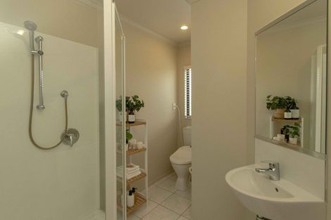 Photo of property in 16a Burness Road, Greenmeadows, Napier, 4112