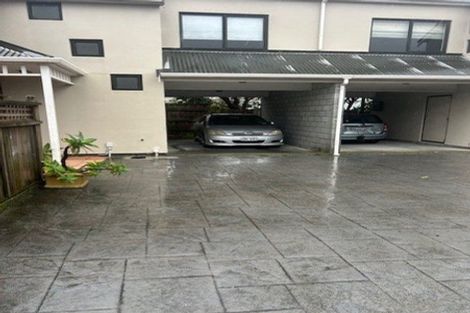 Photo of property in 227 The Parade, Island Bay, Wellington, 6023