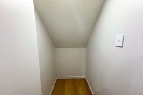 Photo of property in 6/6 James Street, Bayview, Auckland, 0629
