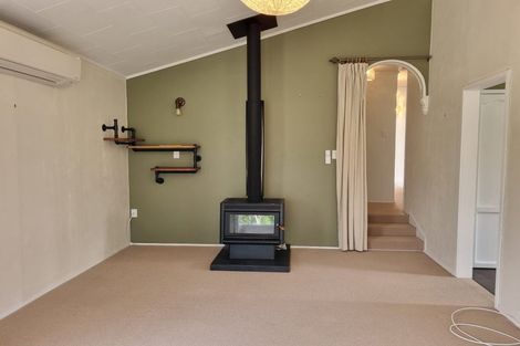 Photo of property in 14 Bell Street, Featherston, 5710