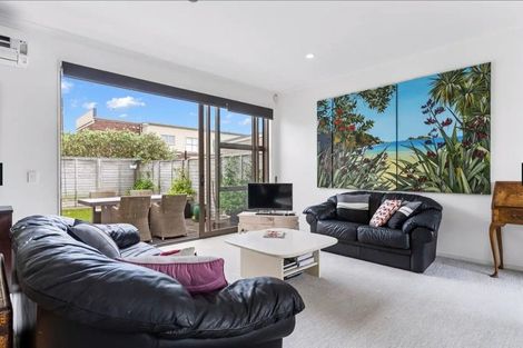 Photo of property in 86 Tihi Street, Stonefields, Auckland, 1072