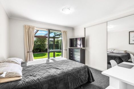 Photo of property in 20 Evergreen Place, Parklands, Christchurch, 8083