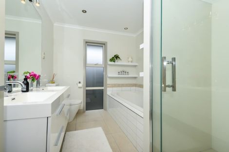 Photo of property in 4 Michael Terrence Place, Flagstaff, Hamilton, 3210