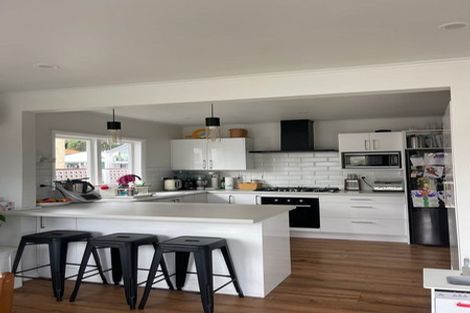 Photo of property in 152 Muritai Road, Eastbourne, Lower Hutt, 5013