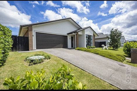 Photo of property in 12 Turpin Road, Riverhead, 0820