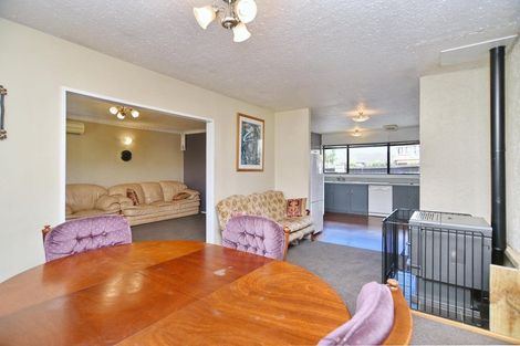 Photo of property in 12 Mayo Place, Belfast, Christchurch, 8051