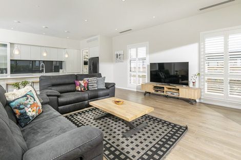 Photo of property in 80 Riverhead Point Drive, Riverhead, 0820