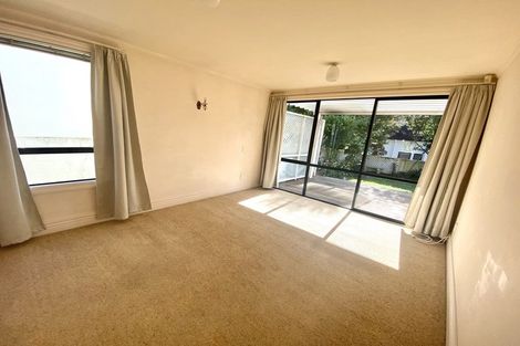 Photo of property in 2/96 Saint Johns Road, Saint Johns, Auckland, 1072