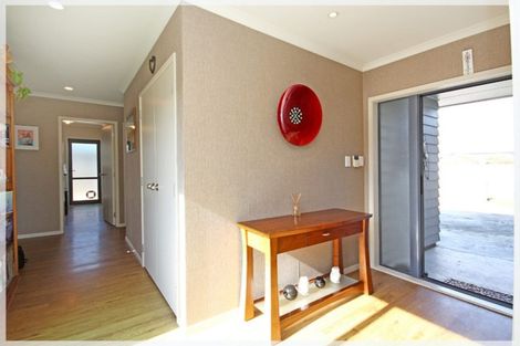 Photo of property in 37 Andrews Street, Foxton Beach, Foxton, 4815