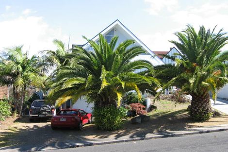 Photo of property in 8 Lingham Crescent, Torbay, Auckland, 0630