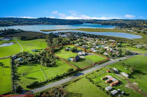 Photo of property in 70 Puriri Road, Whenuapai, Auckland, 0618