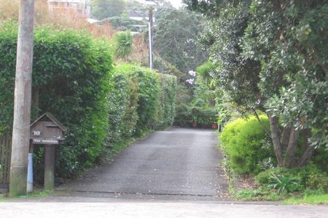 Photo of property in 10 Whitby Crescent, Mairangi Bay, Auckland, 0630