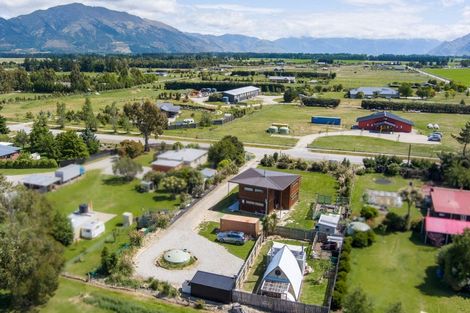 Photo of property in 29 Newcastle Road, Hawea Flat, Wanaka, 9382