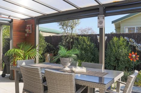 Photo of property in 19 Edgewater Grove, Whakatane, 3120