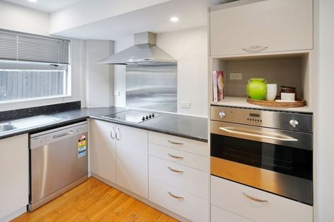 Photo of property in 30f Lyndon Street, Riccarton, Christchurch, 8041