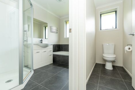 Photo of property in 2c Law Crescent, Horotiu, Hamilton, 3288